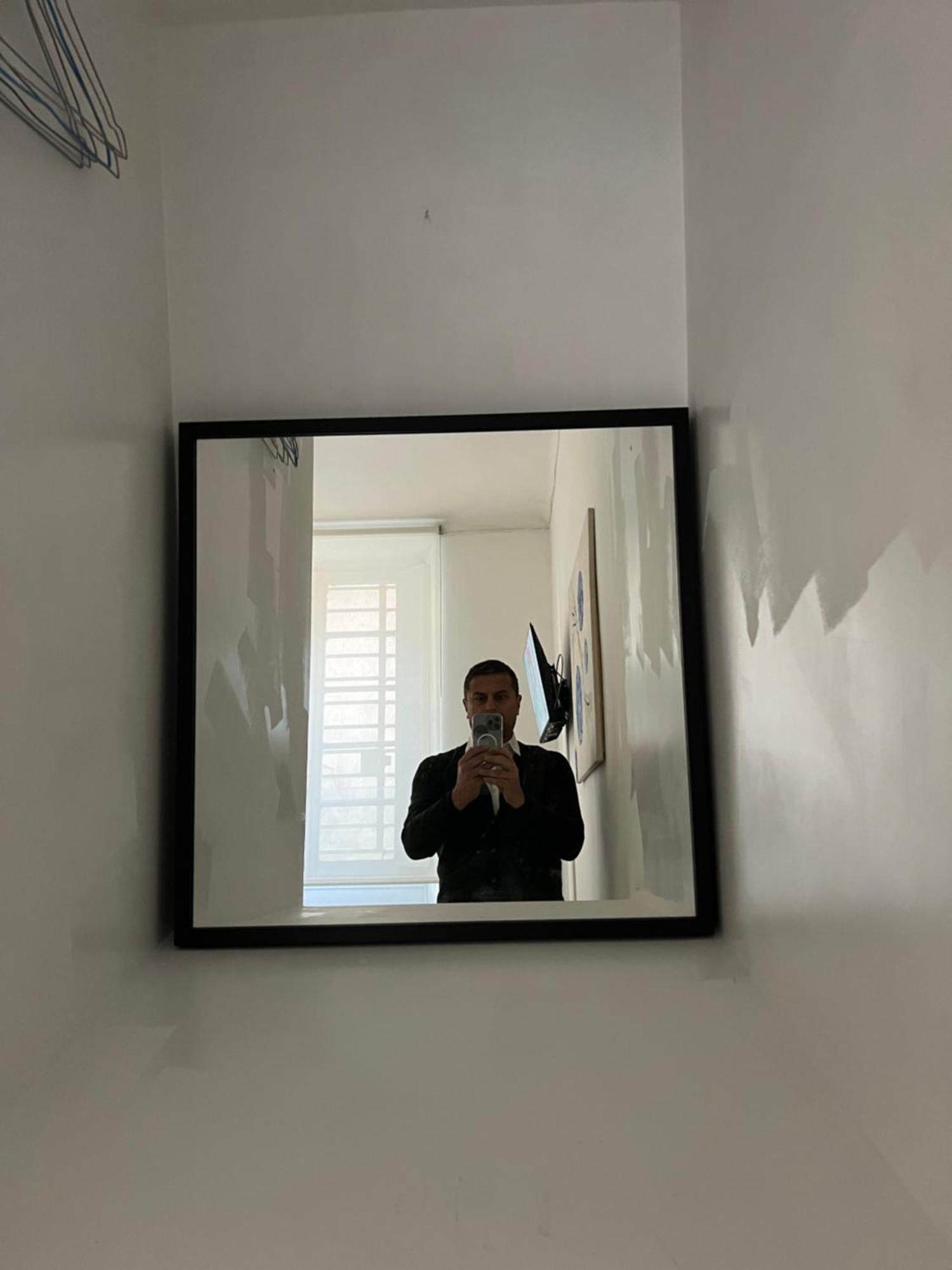 Lovely Art 2 Bedroom Flat Next To Metro Station Lodi Apartment Rom